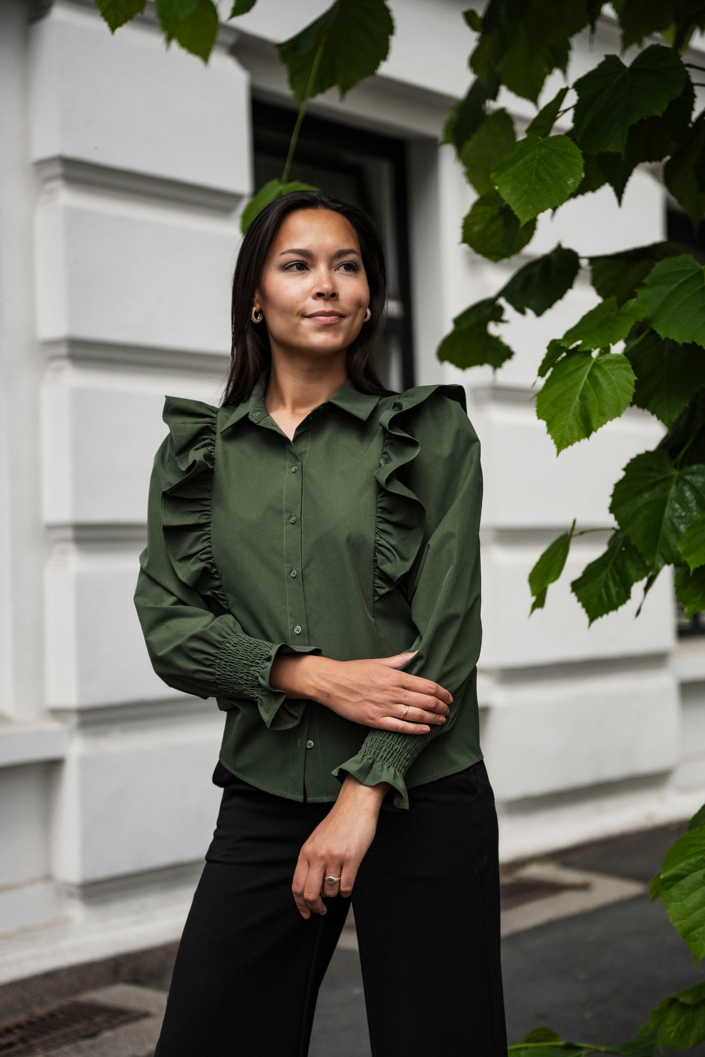 VMMELLA Shirts - Rifle Green
