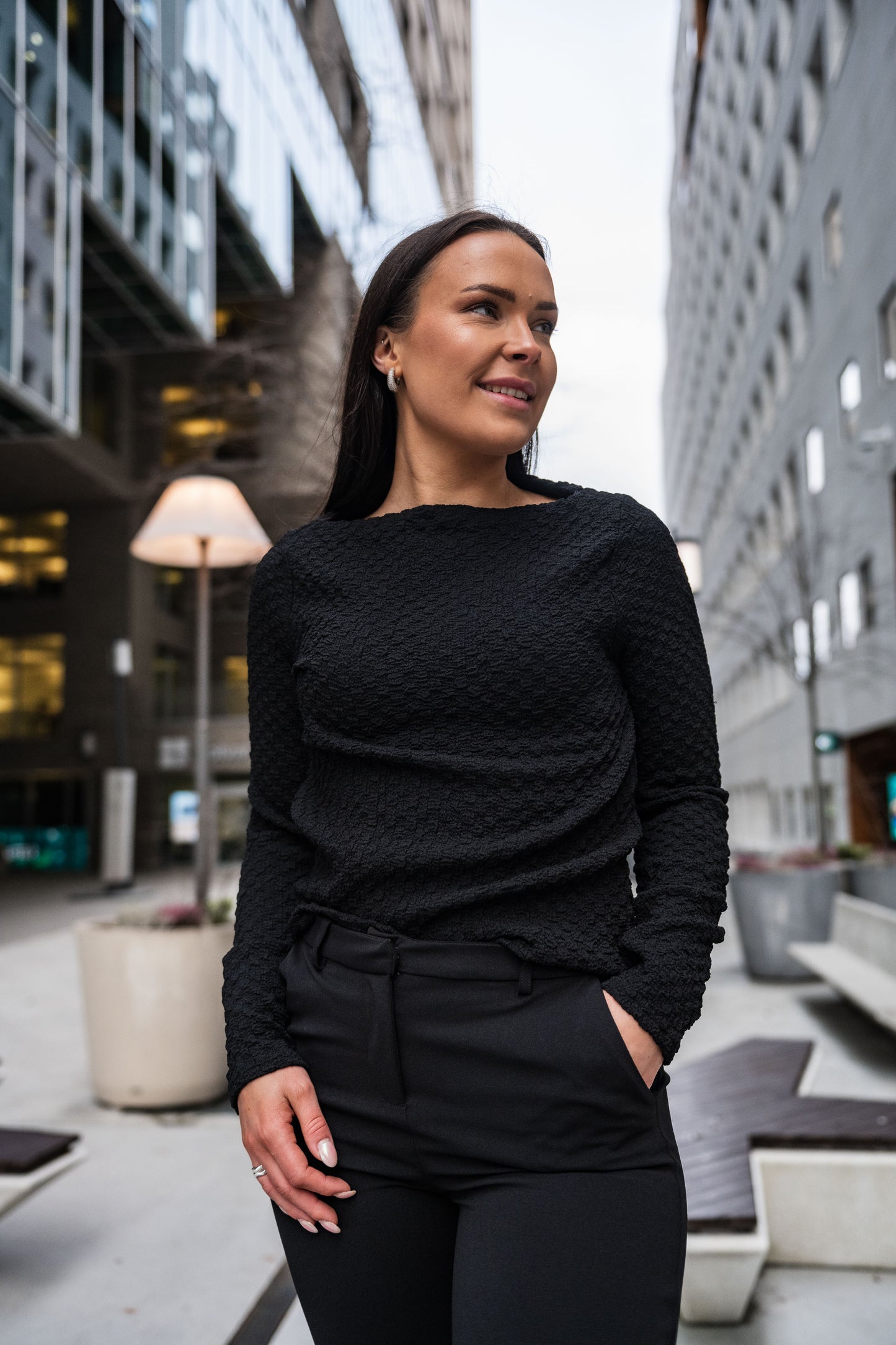 VMZELDA T-Shirts & Tops - Black