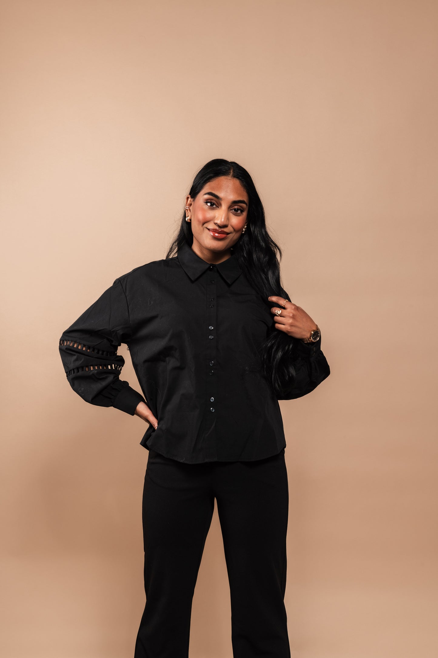 VMEYA Shirts - Black