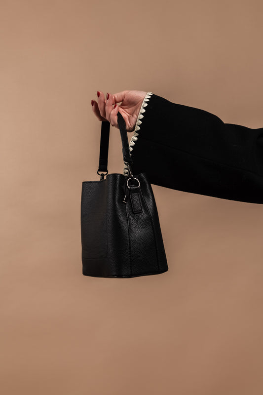 PCMONY Handbag - Black