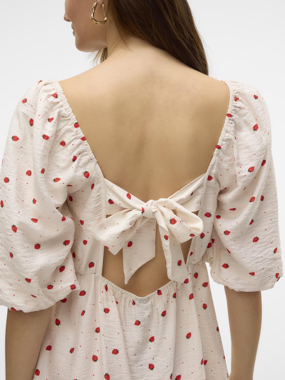 model_shot-detail