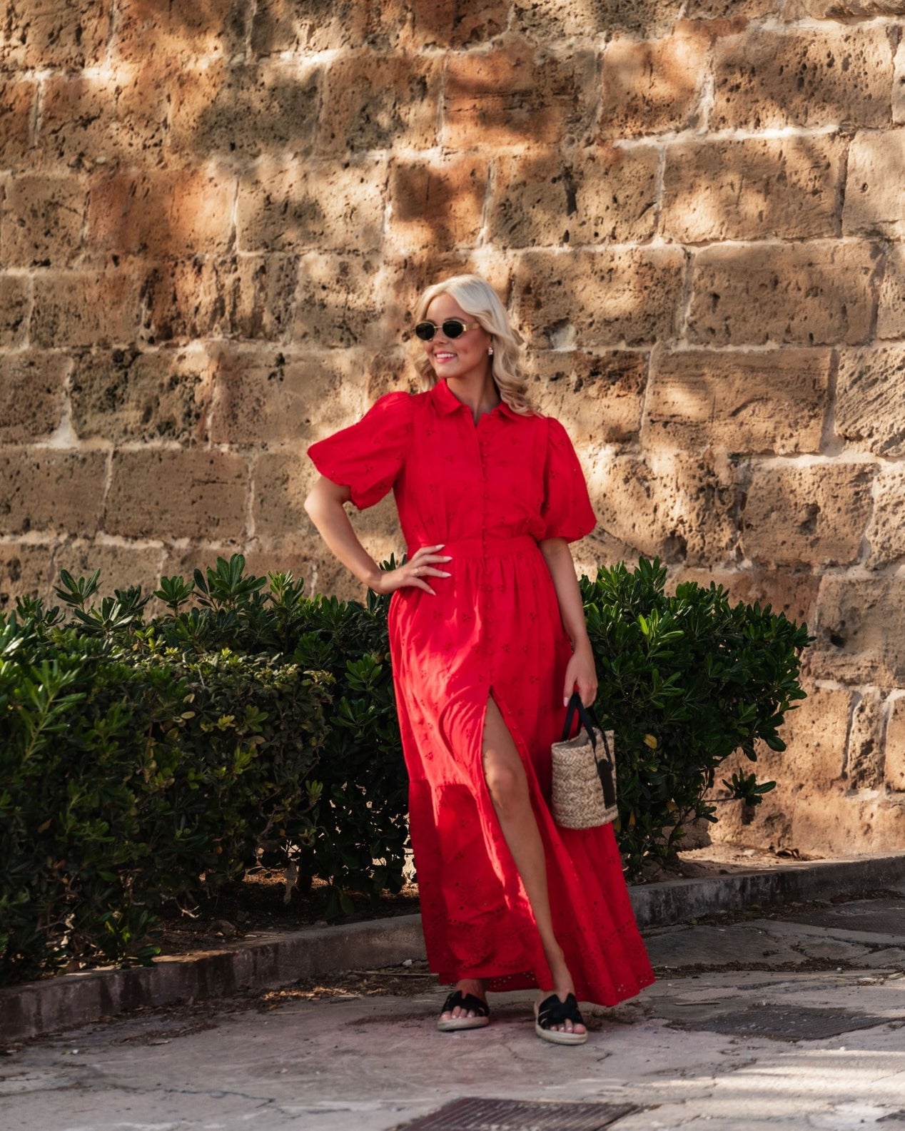 VMANNIKEN Dress - High Risk Red