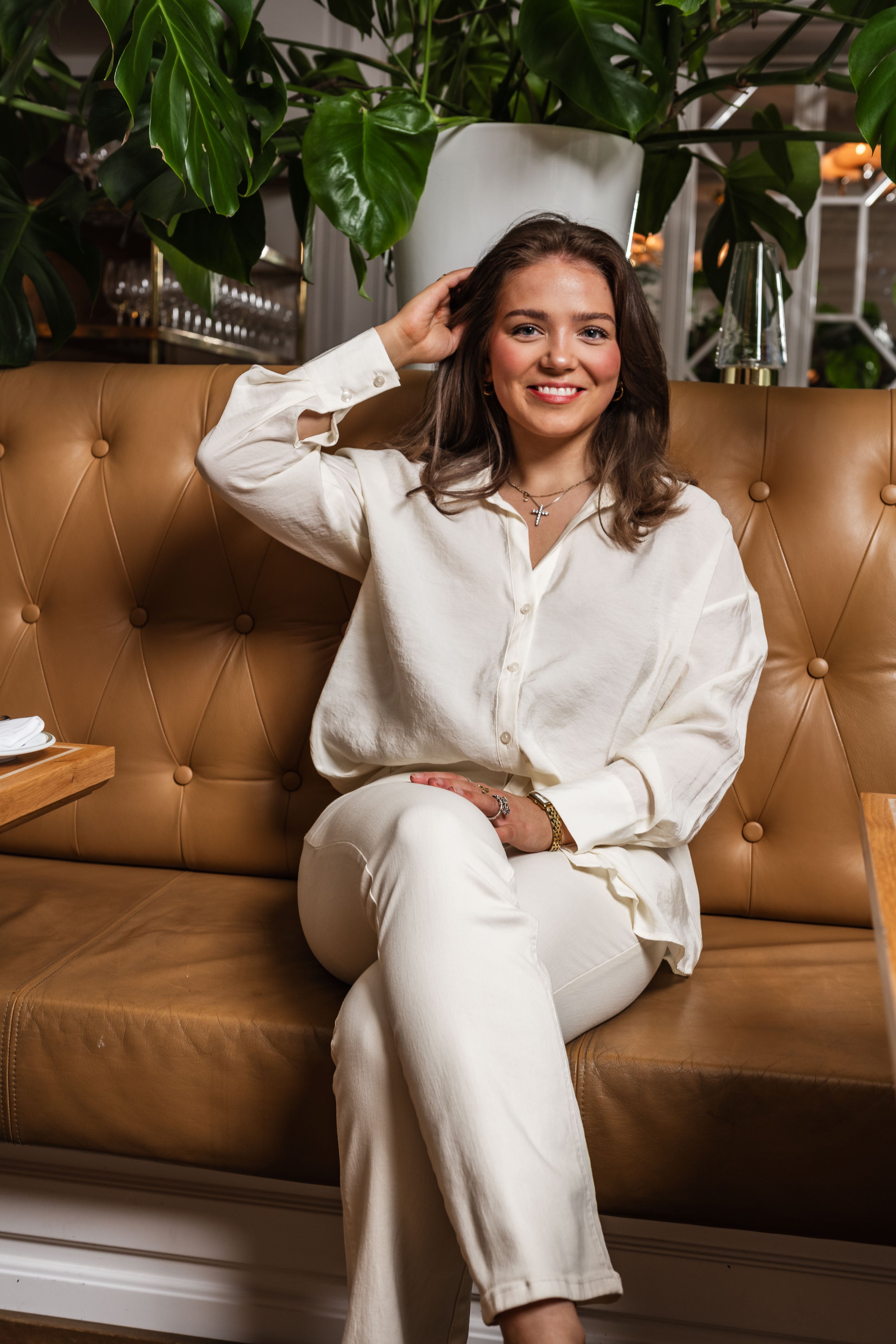 VMQUEENY Shirts - Antique White