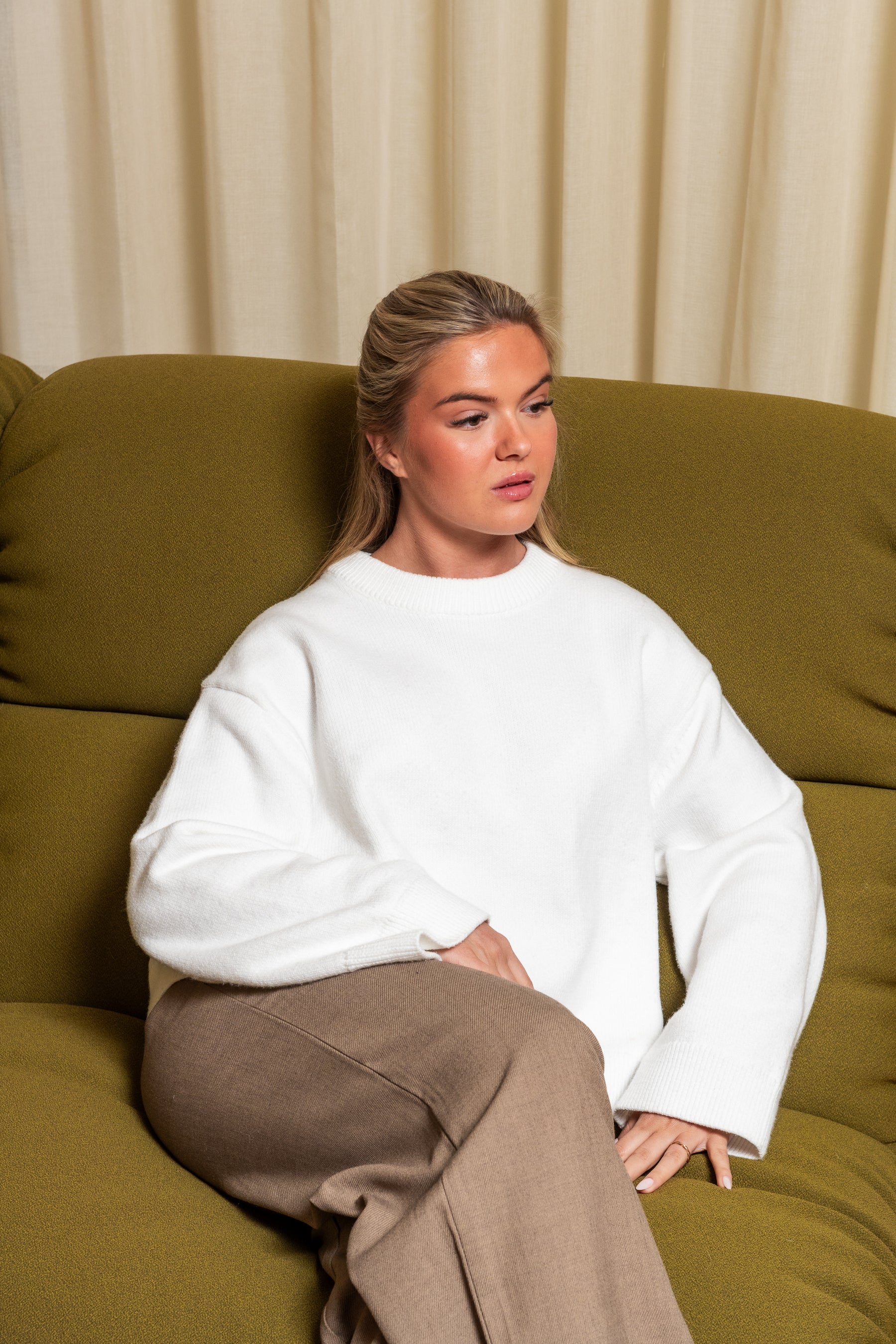 AWLAURA Pullover - Snow White