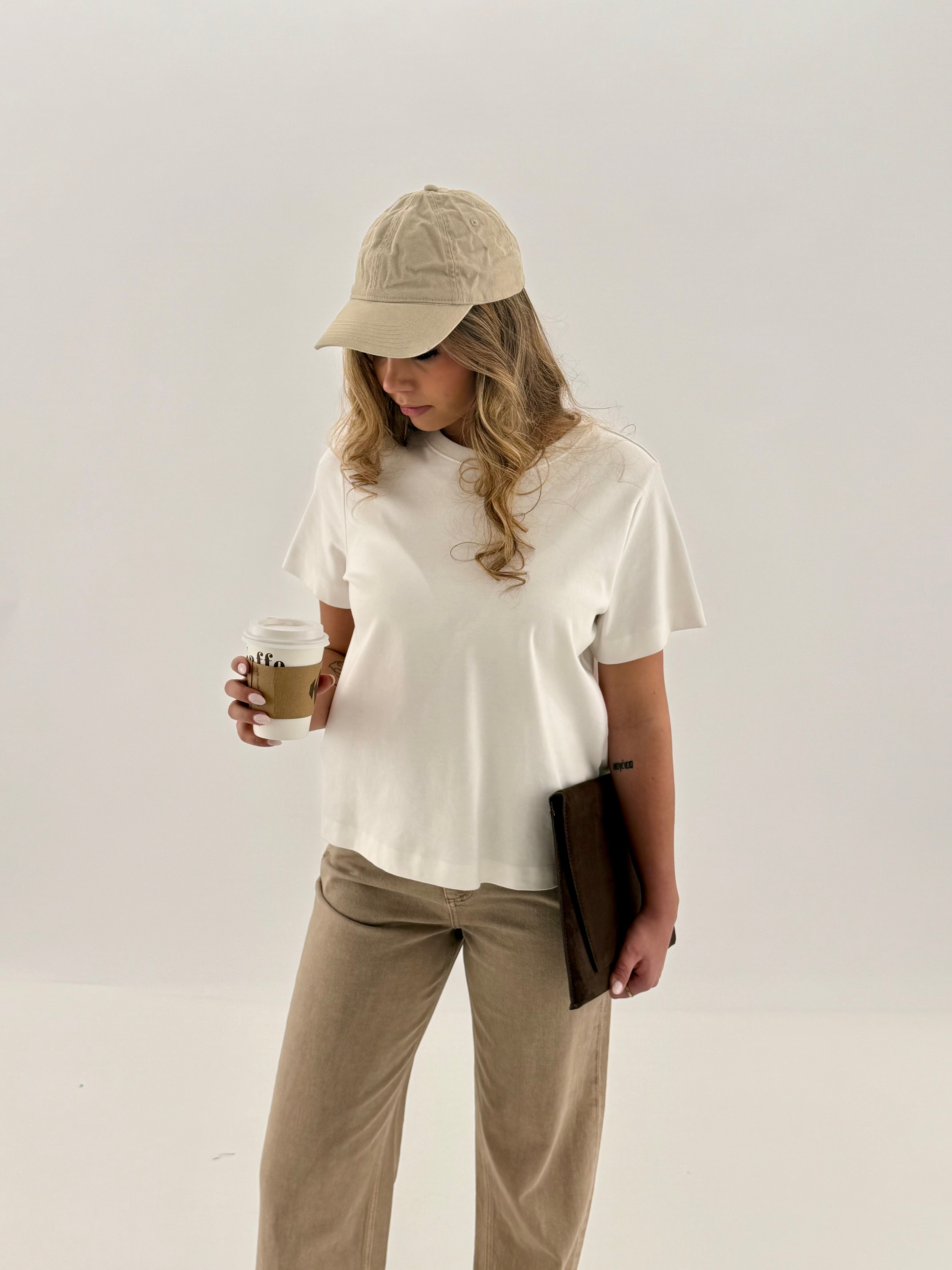 AWNAIMA T-Shirt - Snow White