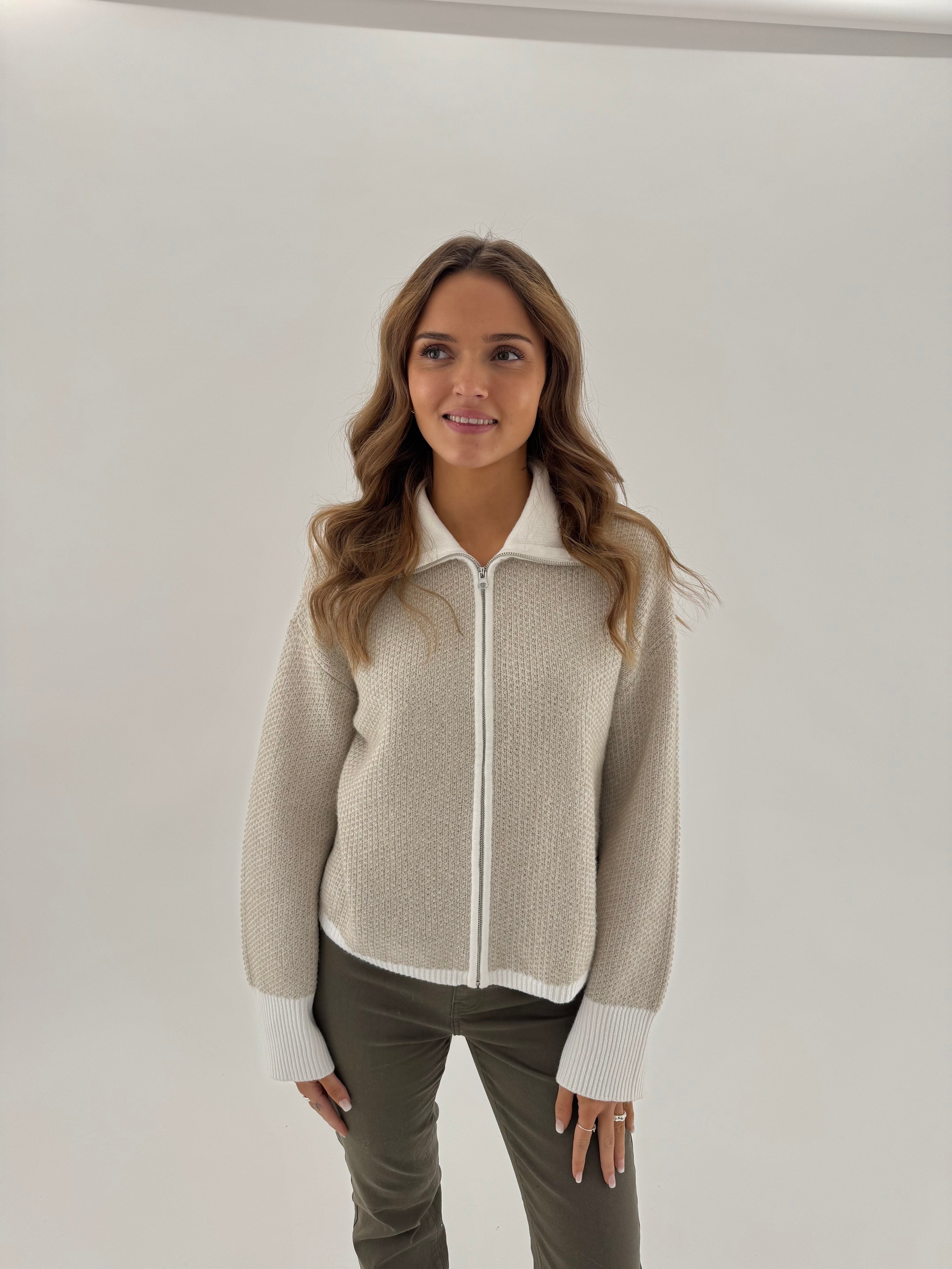 AWOLLIE CARDIGAN - Silver Mink