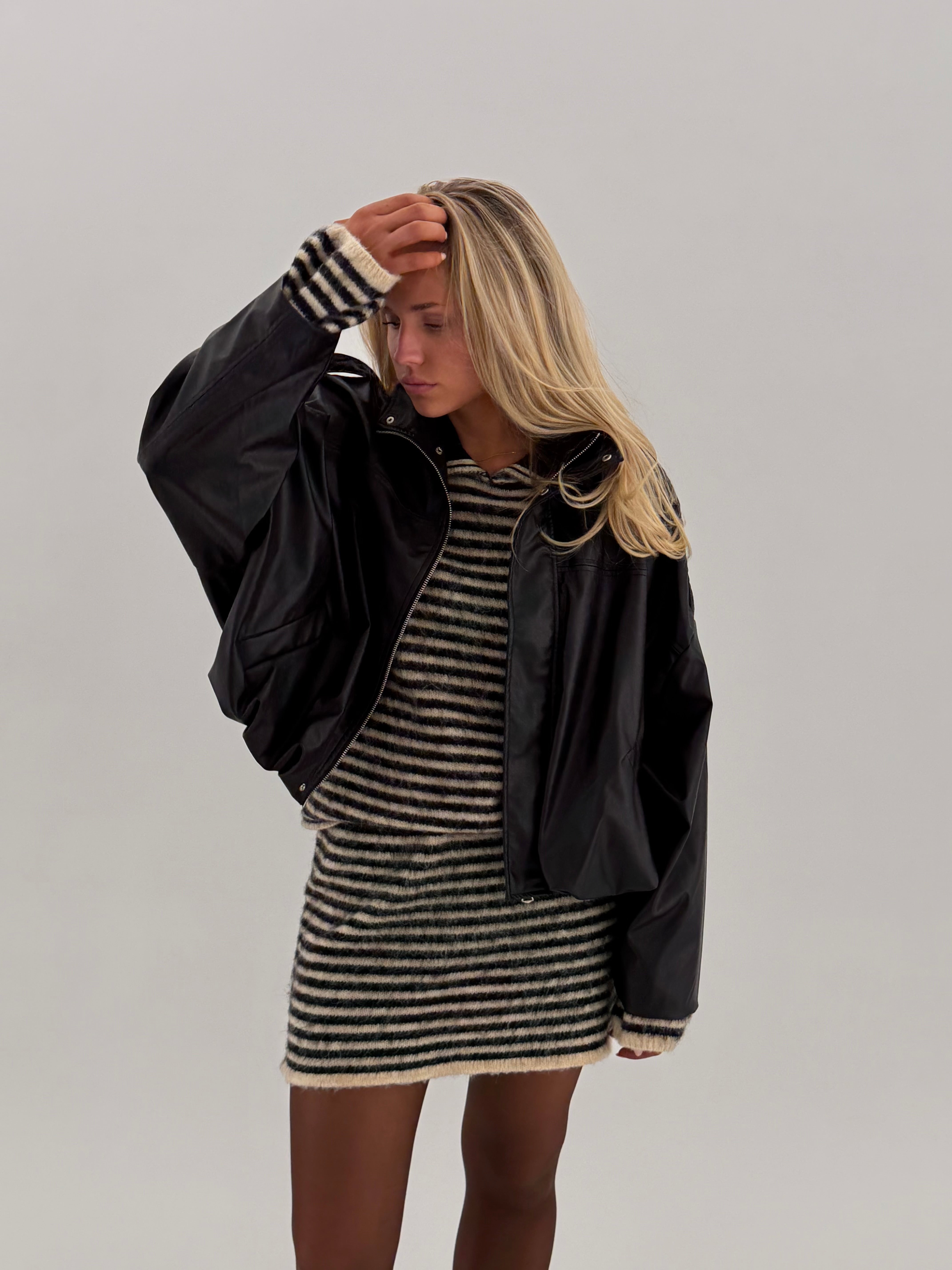 VMHAZEL Bomber Jacket - Black