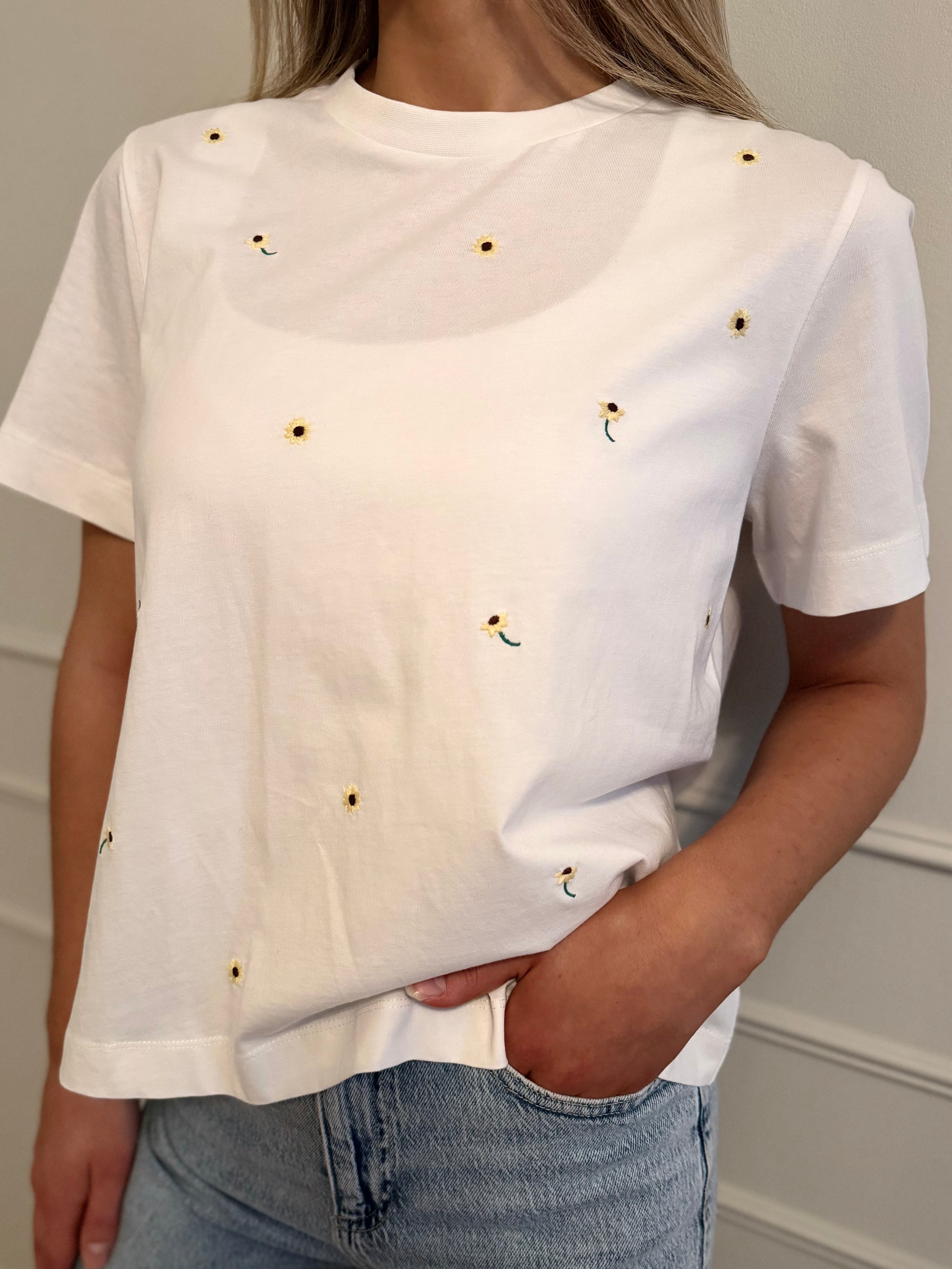 VMSOLA T-Shirt - Snow White