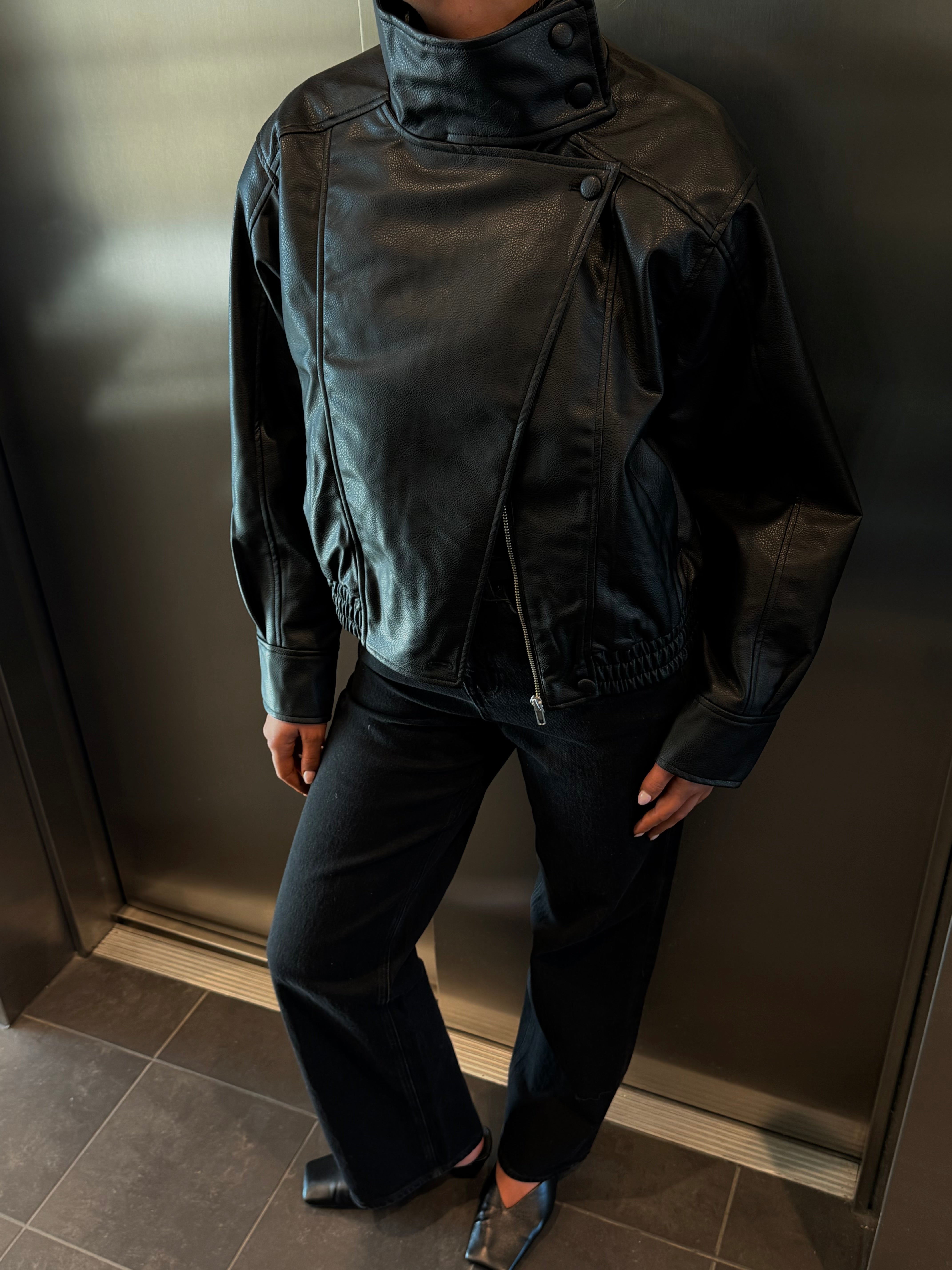 NMVIVIANA Jacket - Black
