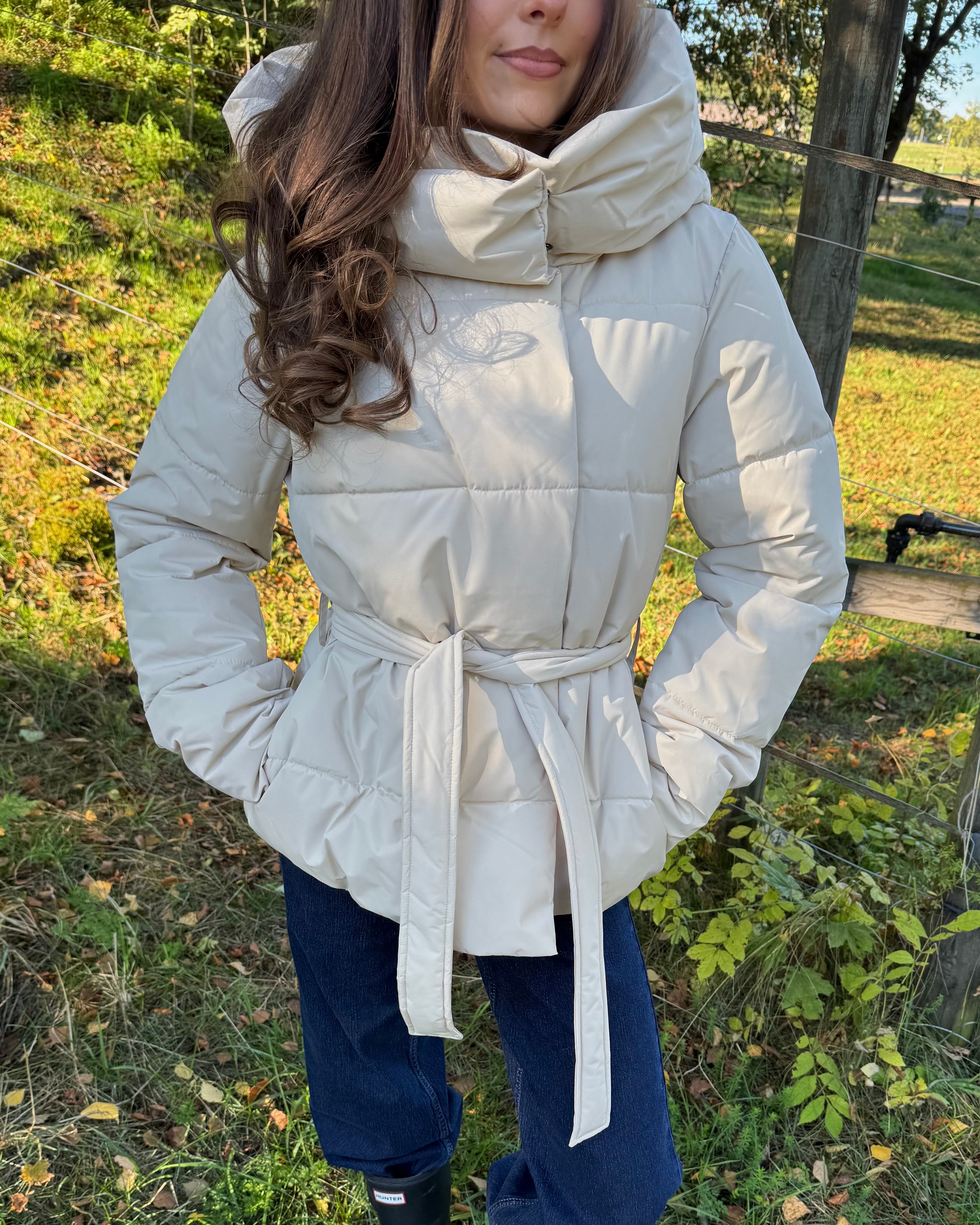 VMMIA Jacket - Oatmeal