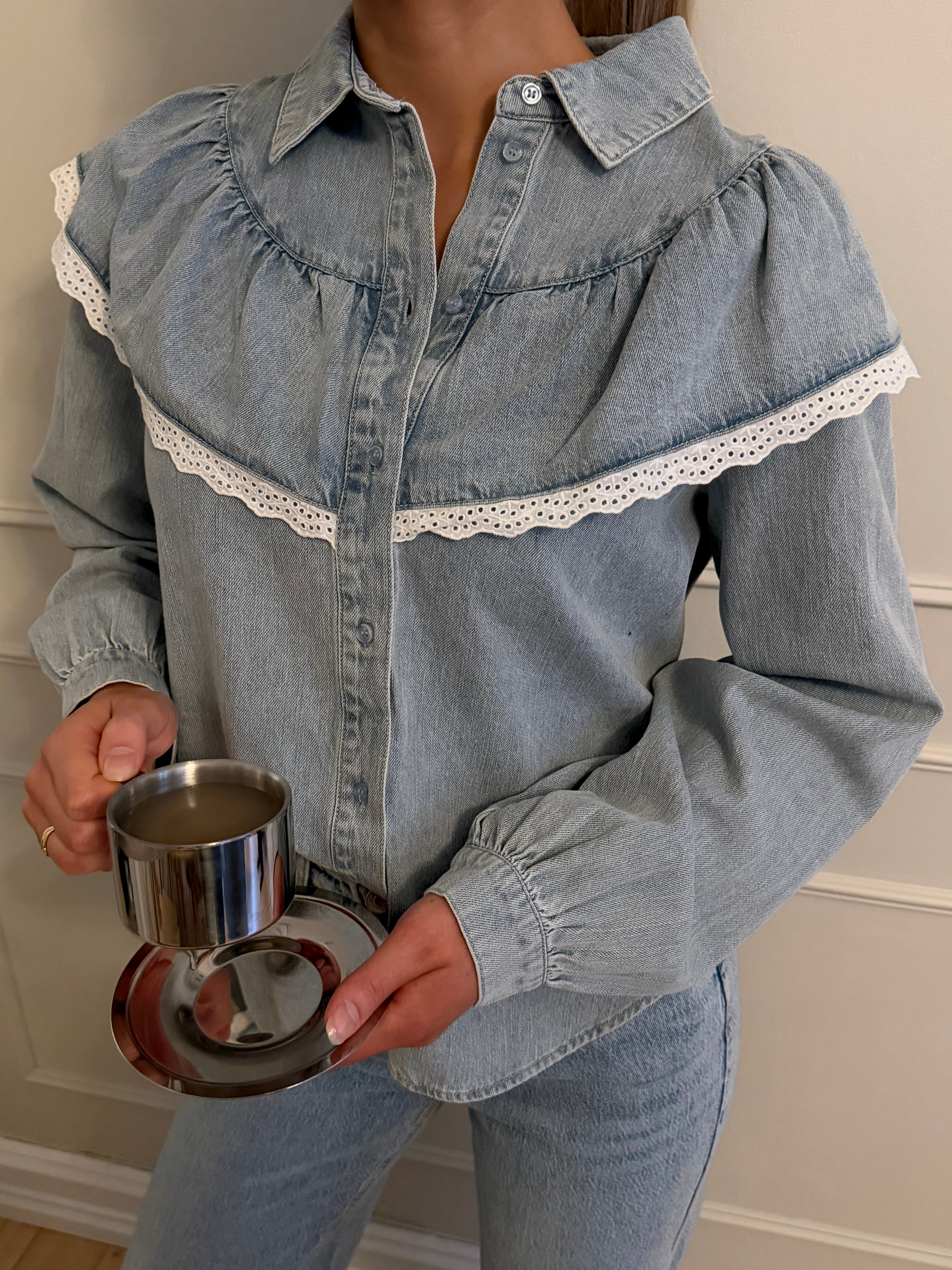 PCBIRKE Denim Shirt - Light Blue Denim