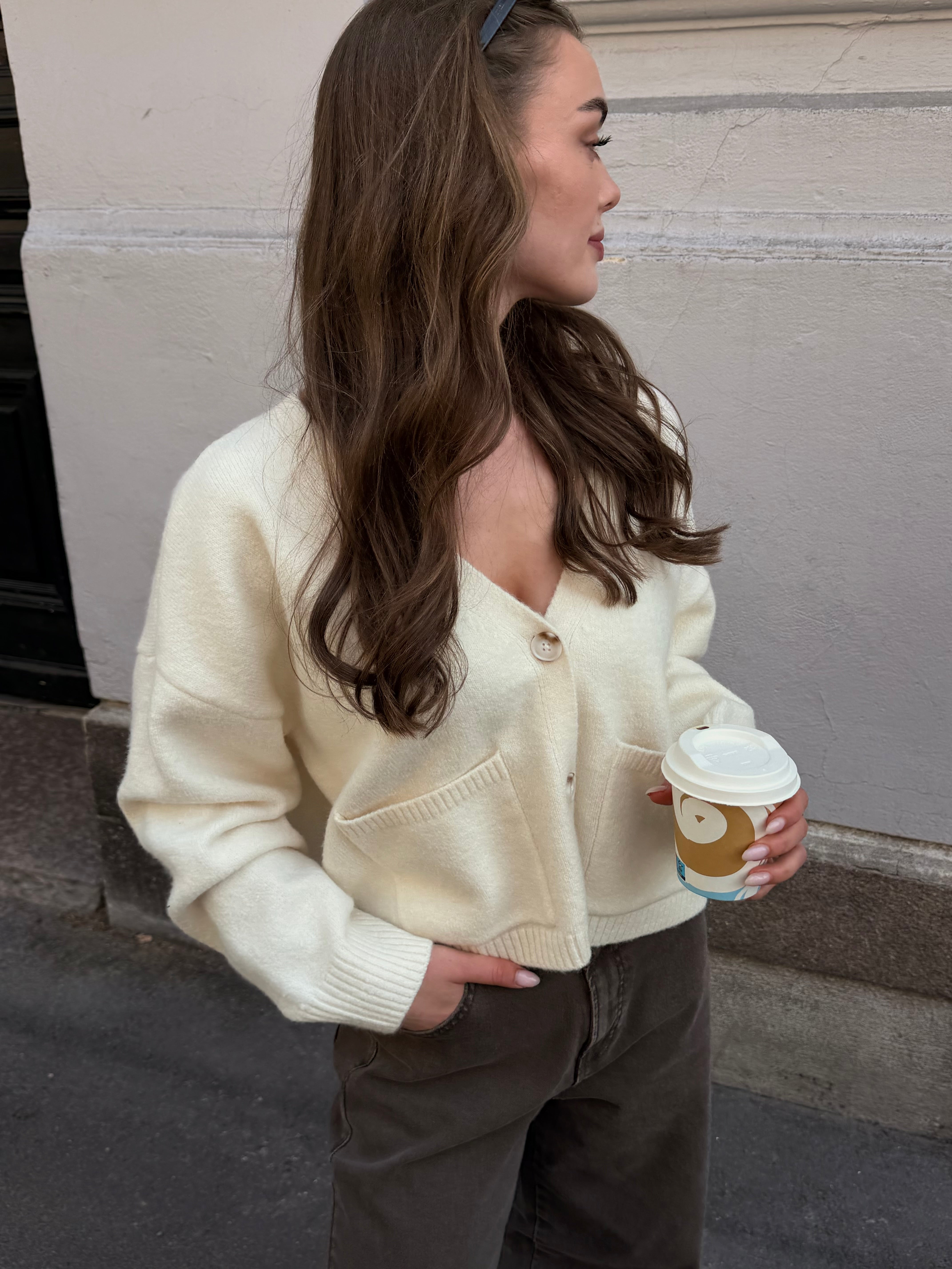 AWGEMMA Knitted Cardigan - Antique White