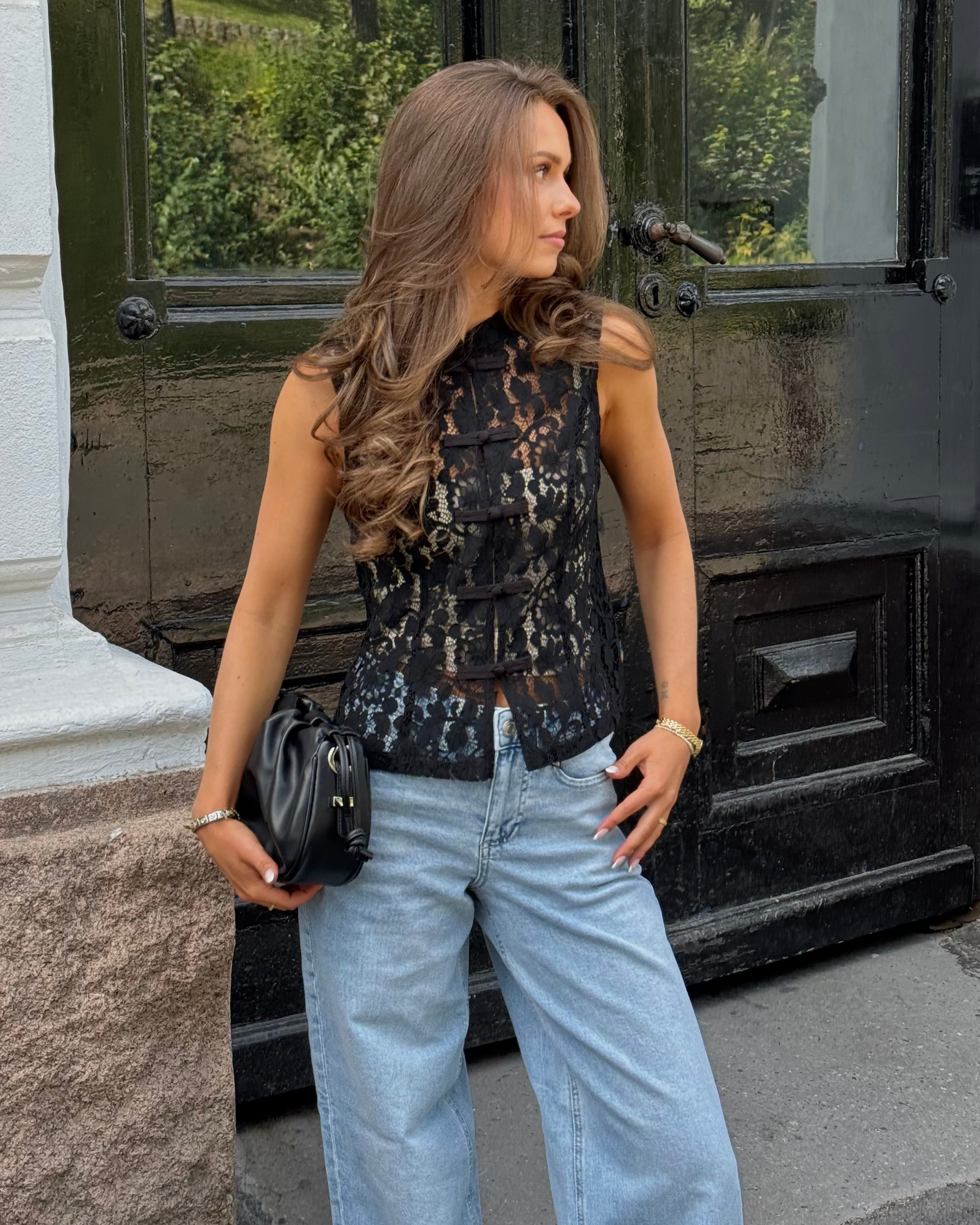 VMLACE Top - Black