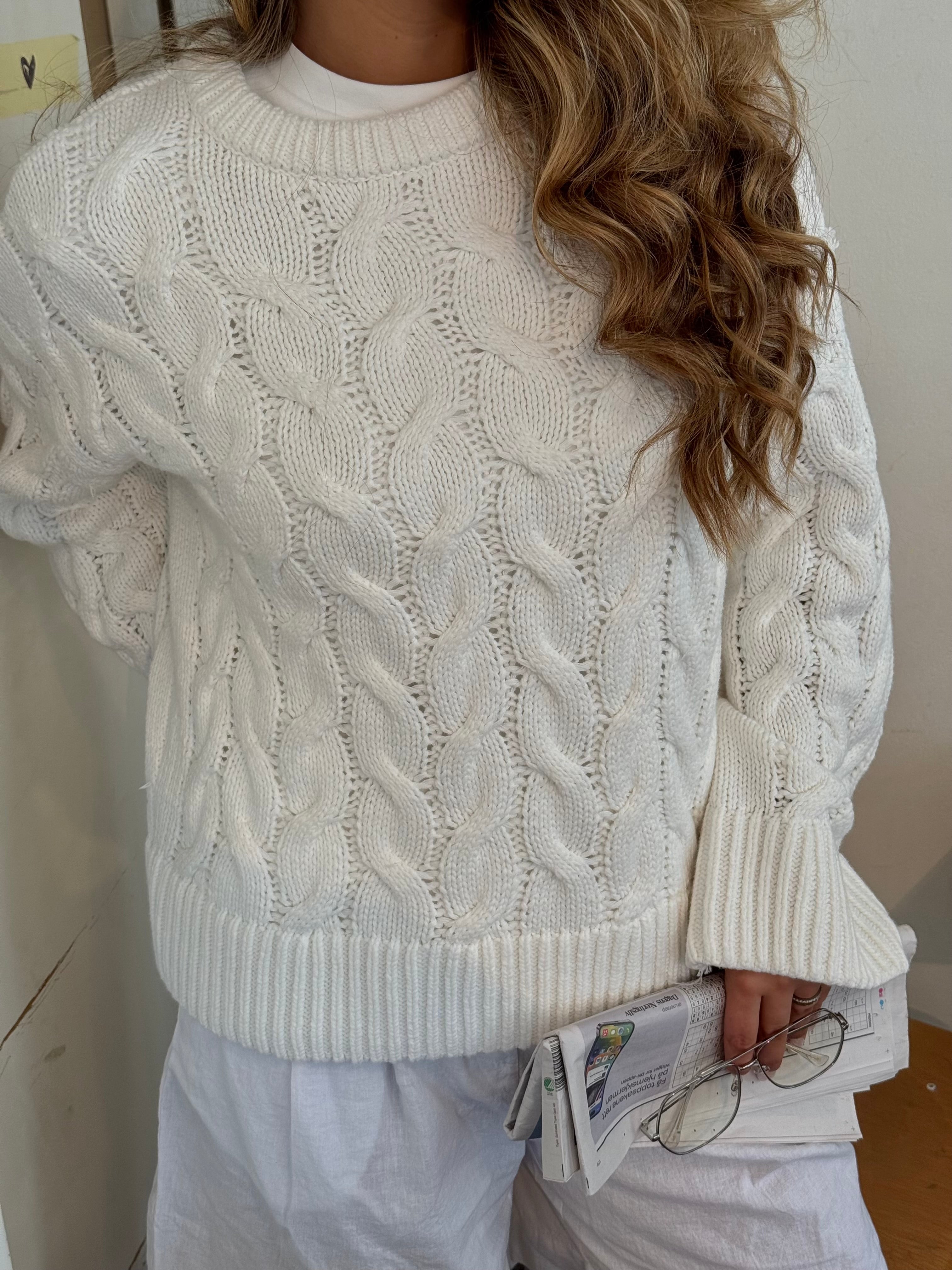 VMSVEA Pullover - Snow White