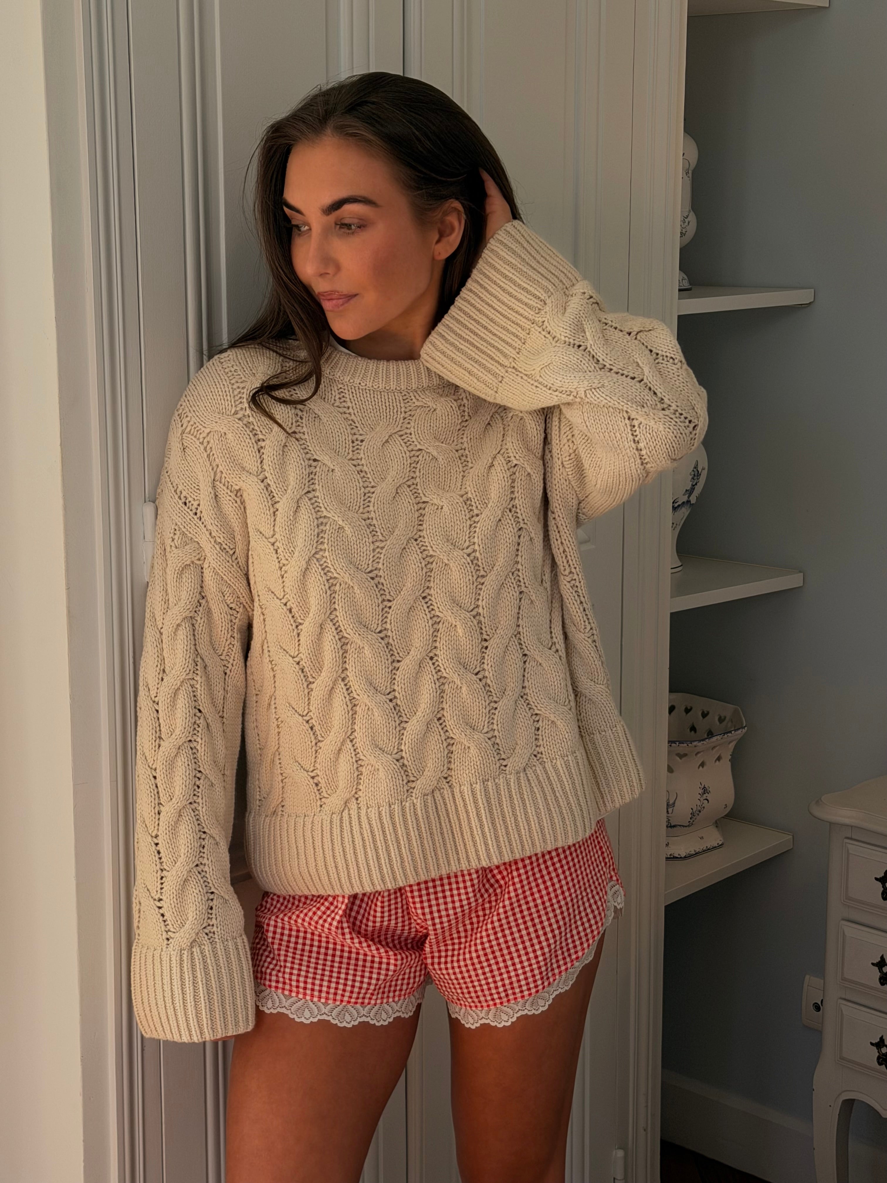 NMELIZA Shorts - Tomato