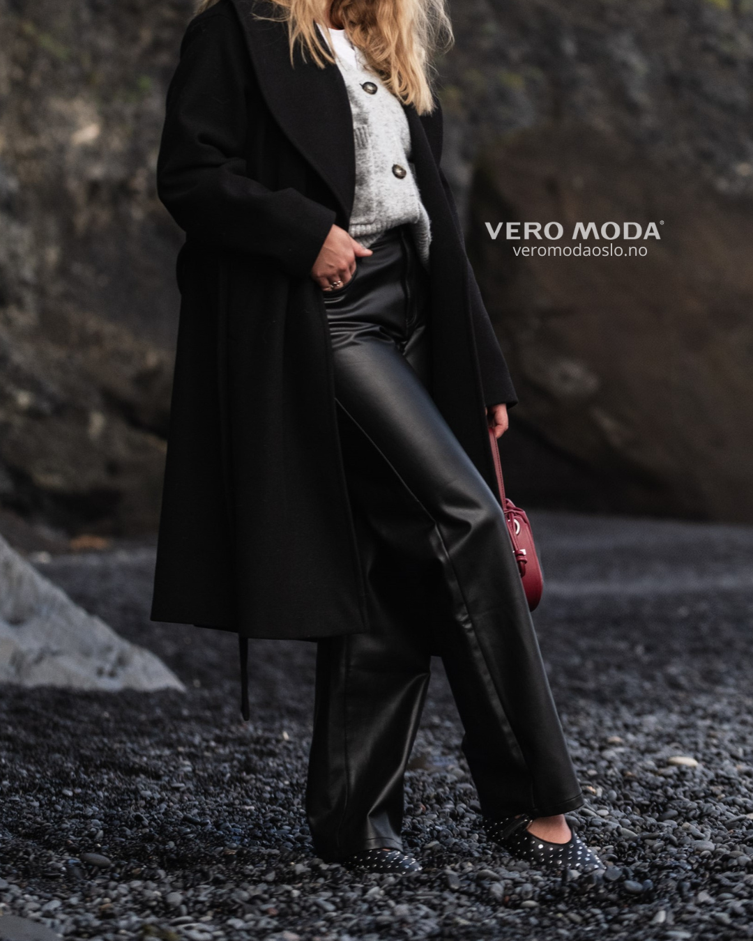 VMTESSA PANT - Black