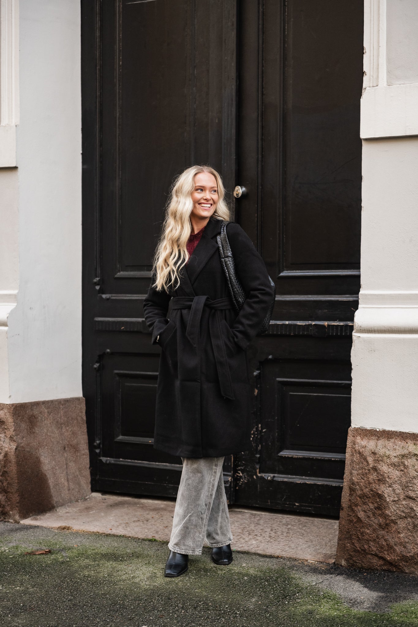 VMFORTUNEAYA Coat - Black