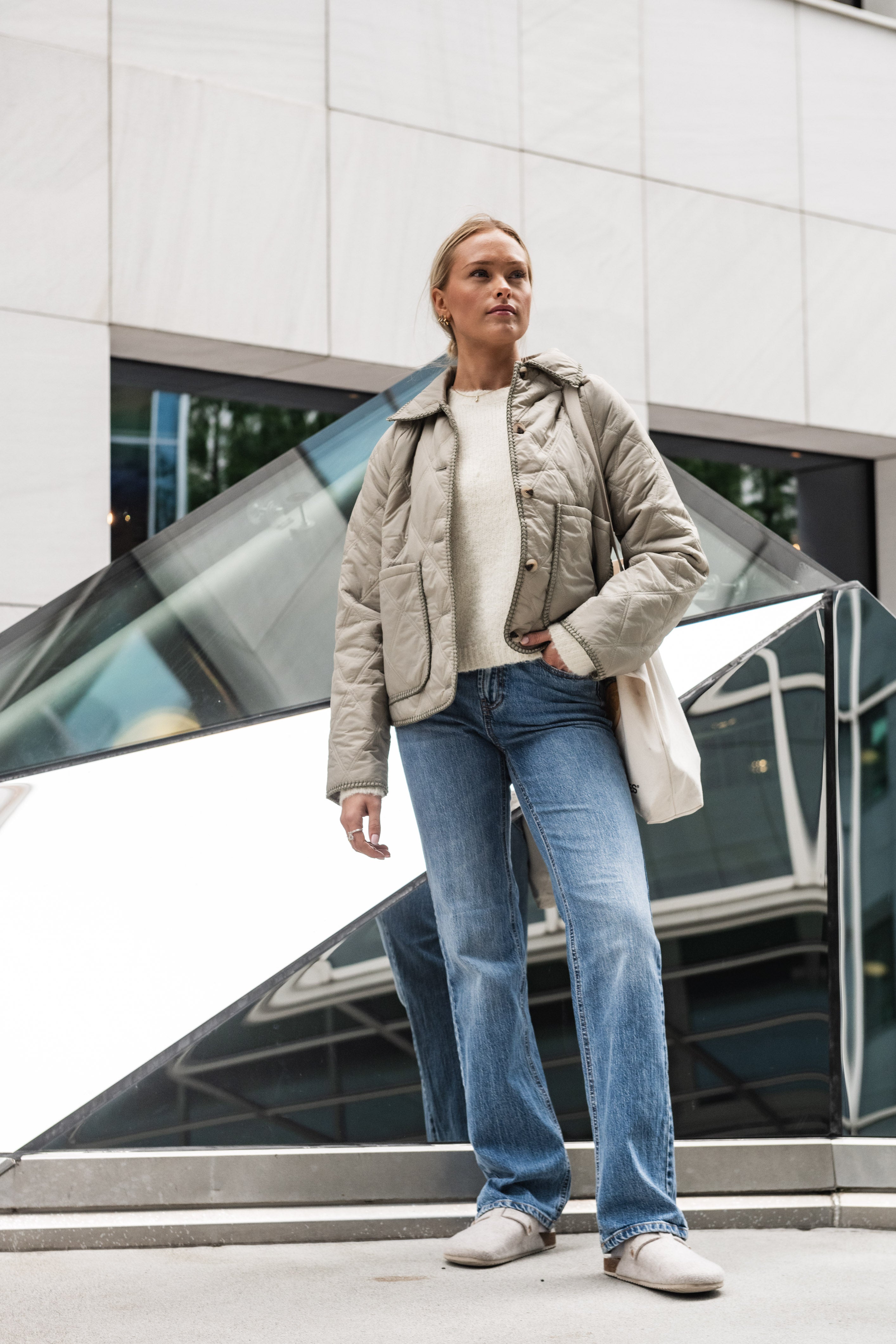 VMTESSA Straight Jeans - Medium Blue Denim