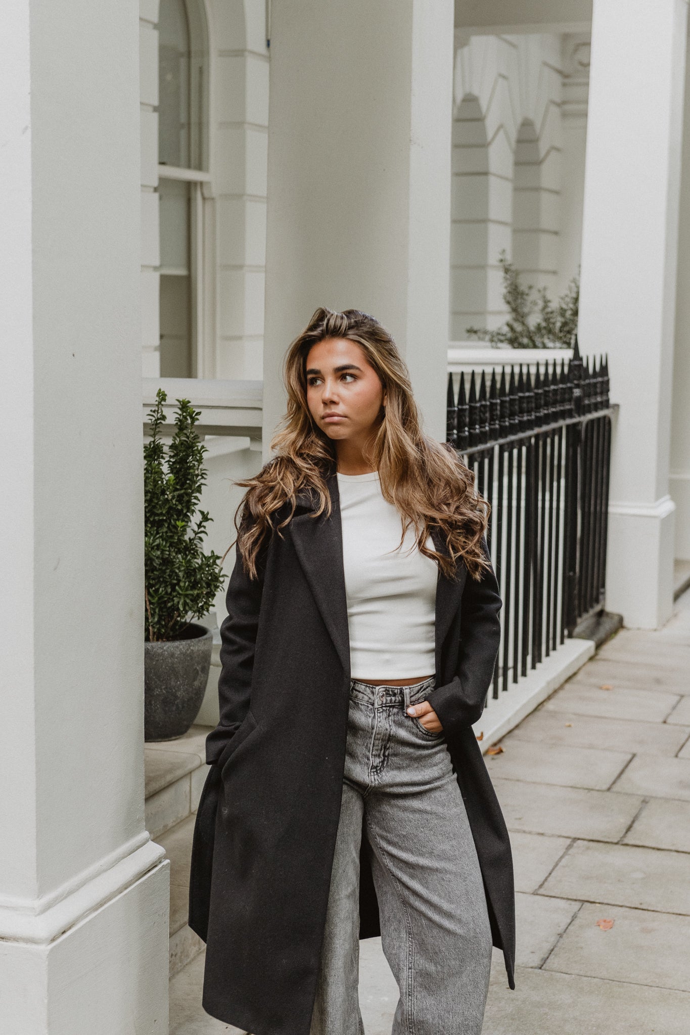 VMFORTUNEAYA Coat - Black