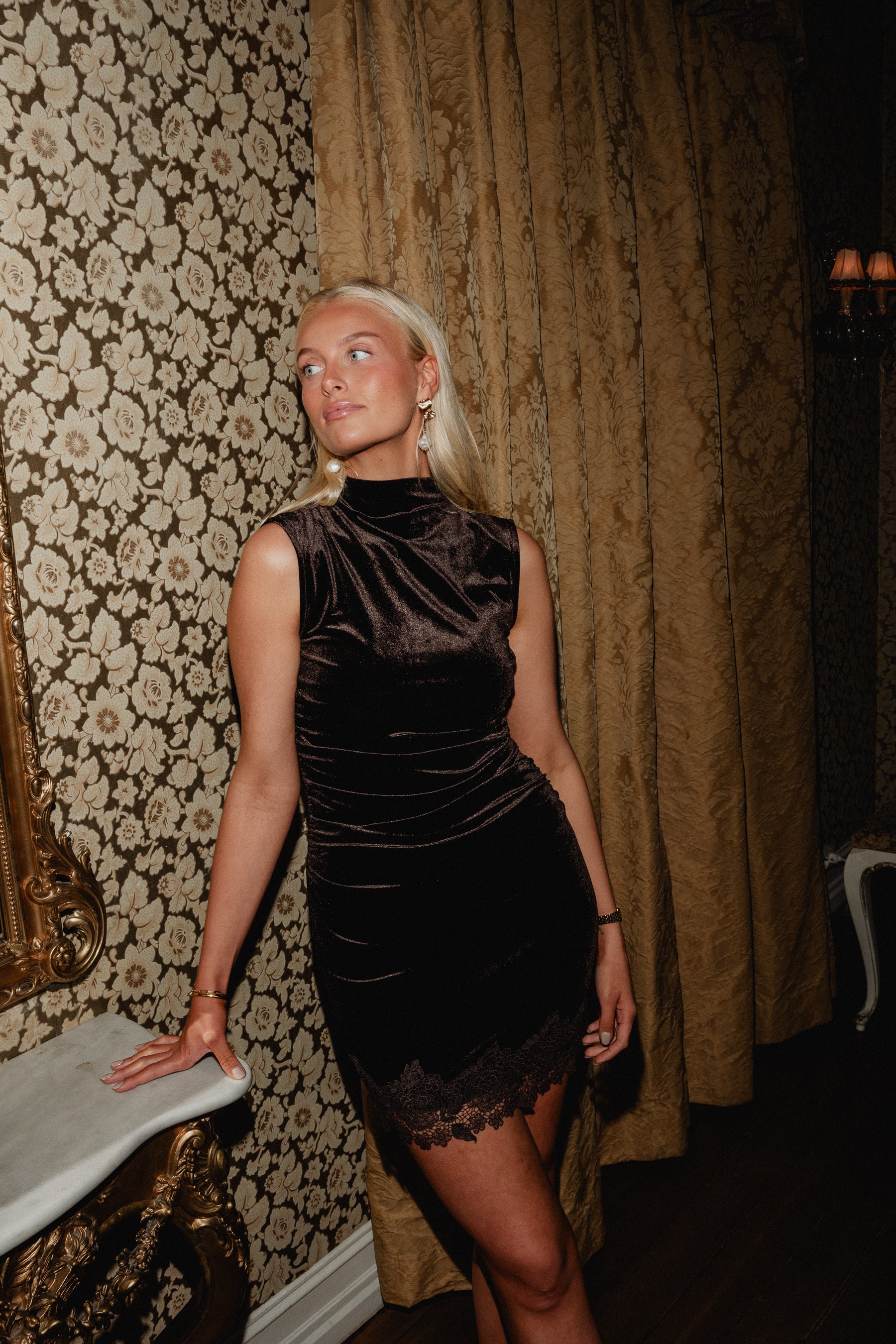 VMCHLOE Short Dress - Chocolate Torte