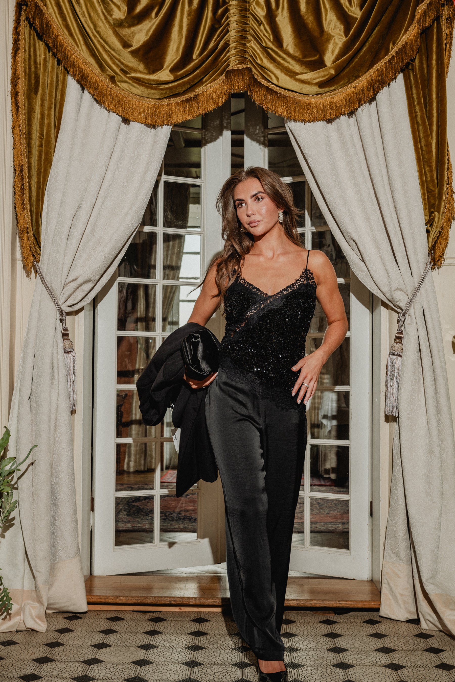 VMMIRO Trousers - Black