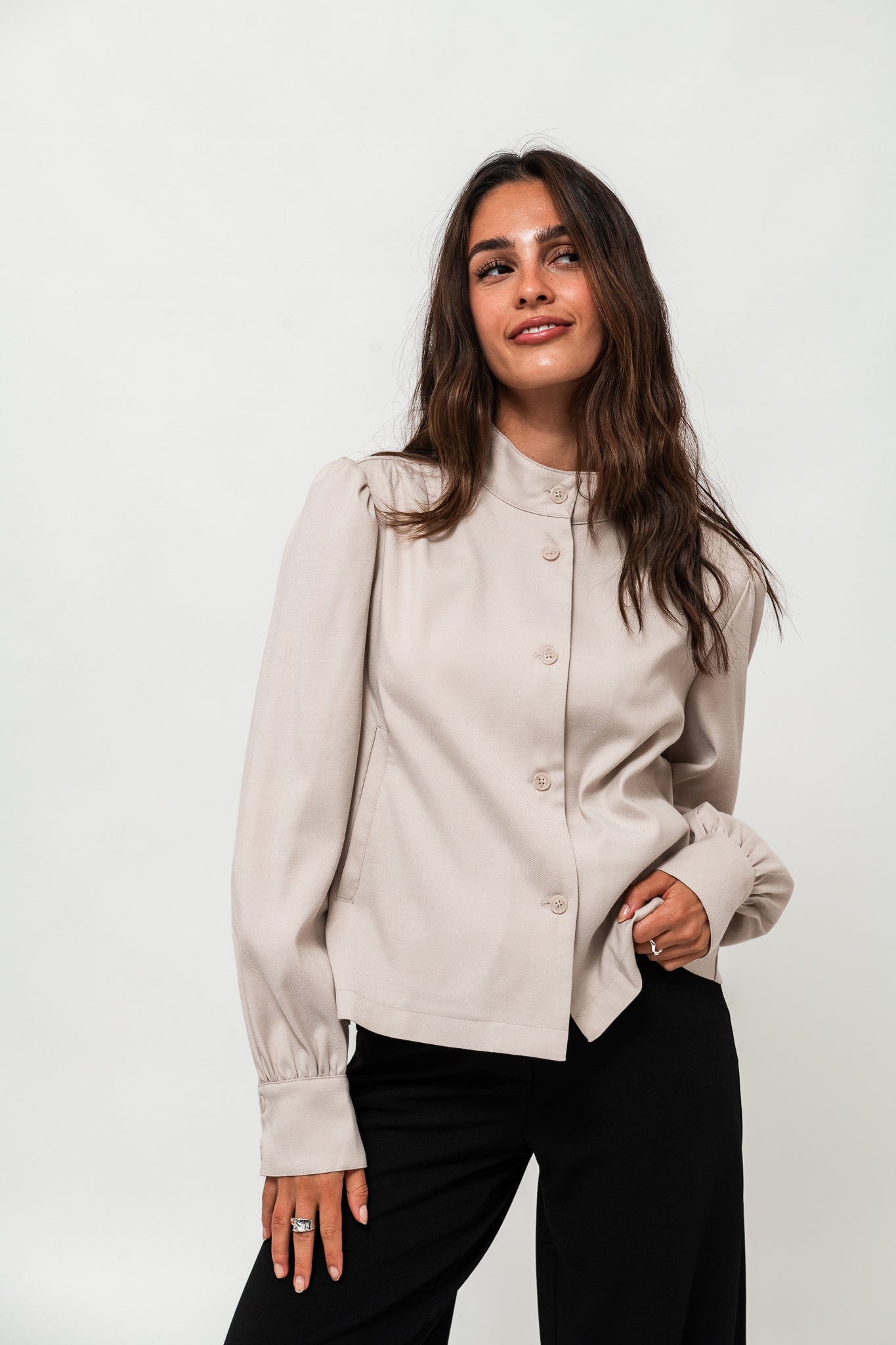 VMBRIAR Shirt - Cement