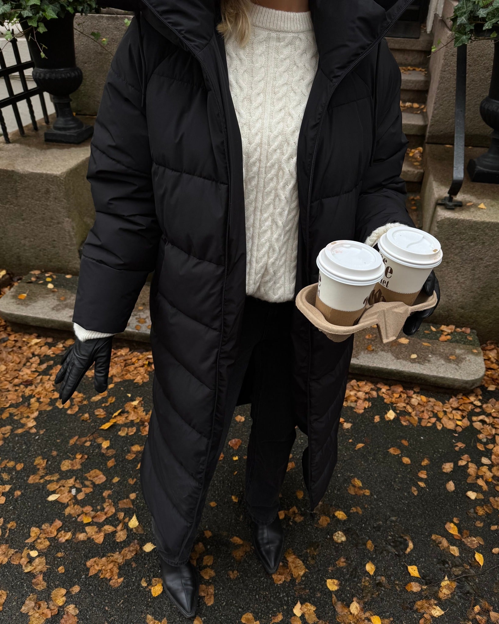 VMELANOR Coat - Black