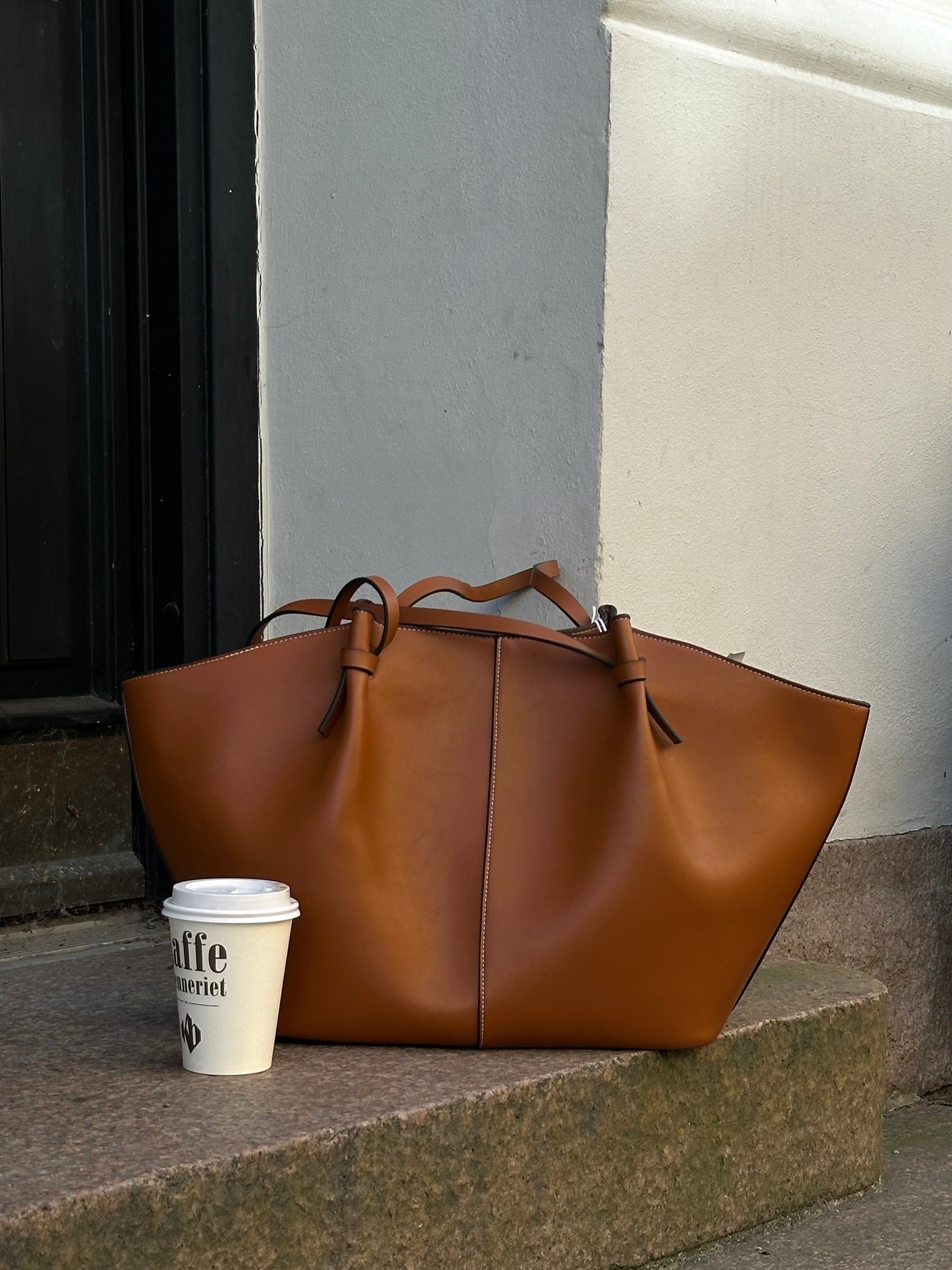 VMDITTA Bag - Cognac