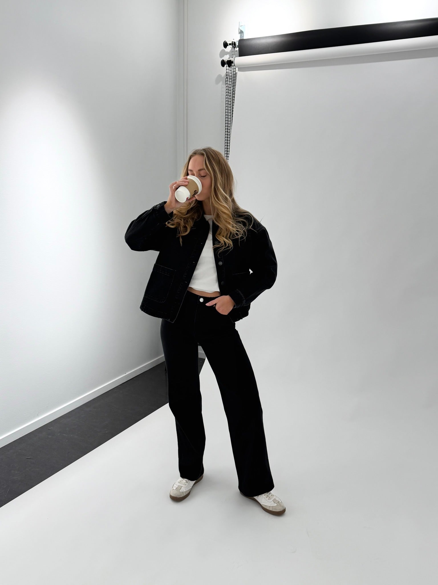 VMTESSA Wide Jeans - Black