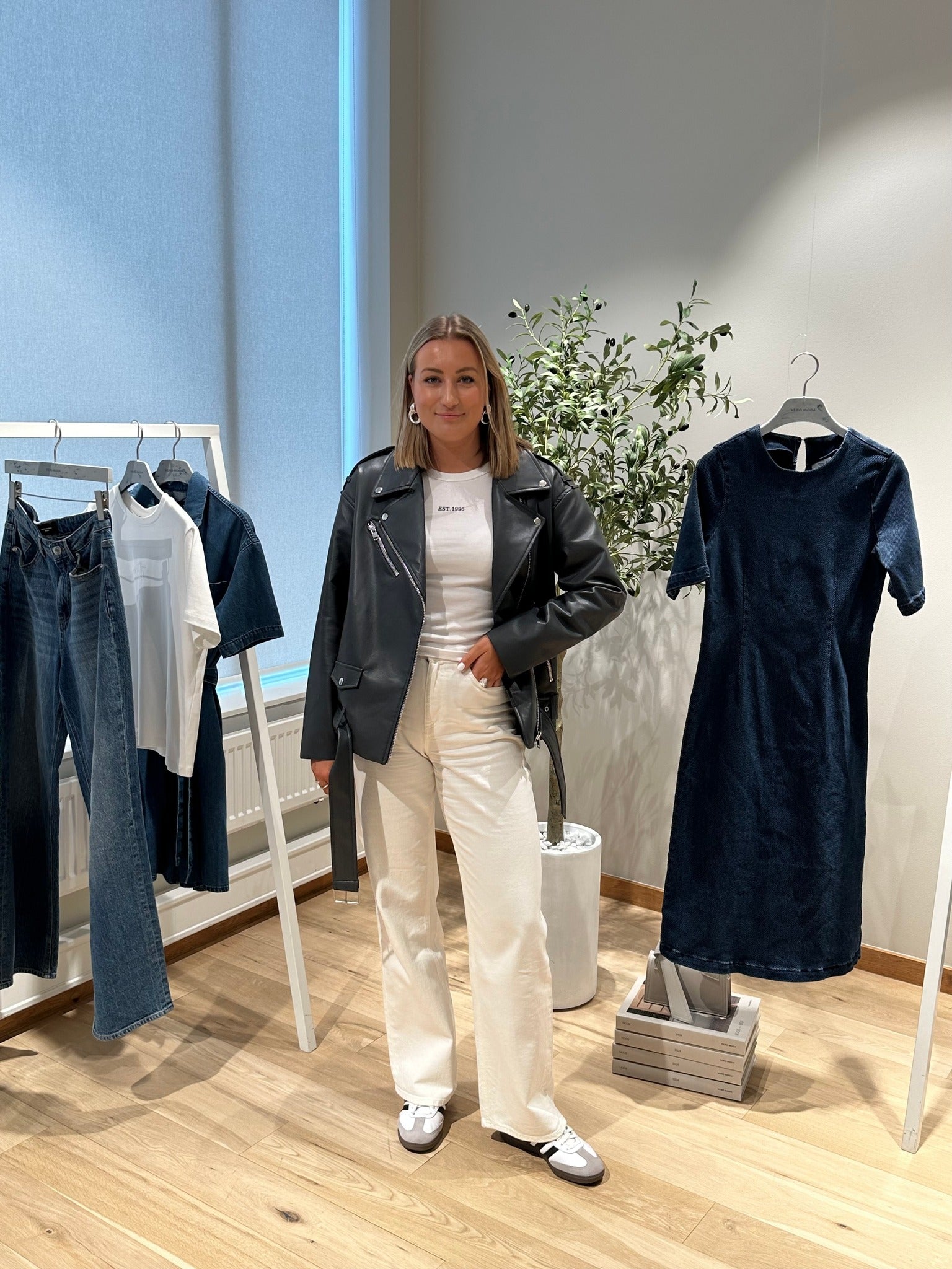 VMTESSA Wide Jeans - Bright White