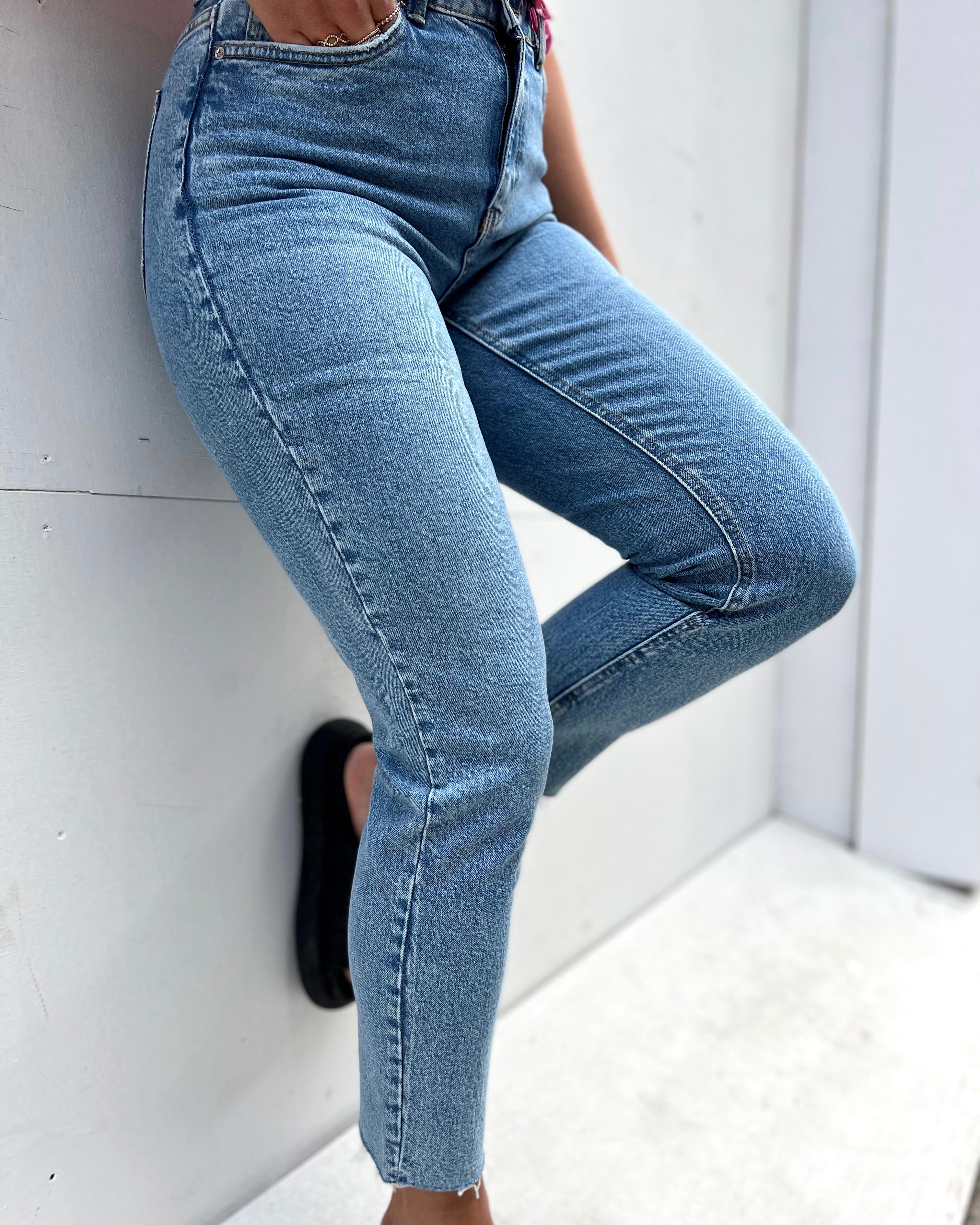 VMBRENDA Straight Jeans - Light Blue Denim